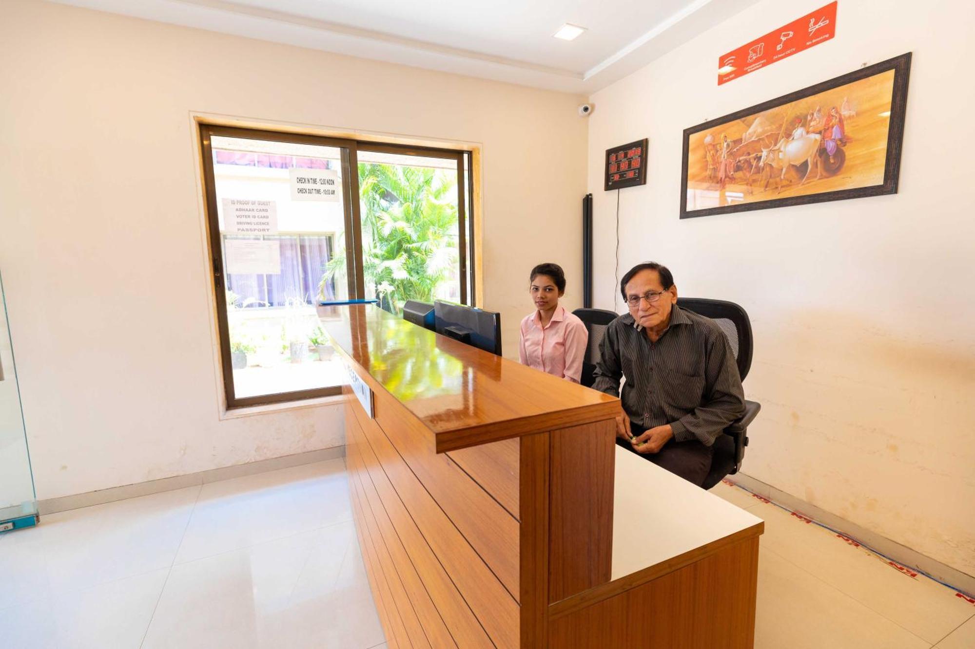 Vivaant Retreat And Conventions Hotel Igatpuri Ngoại thất bức ảnh