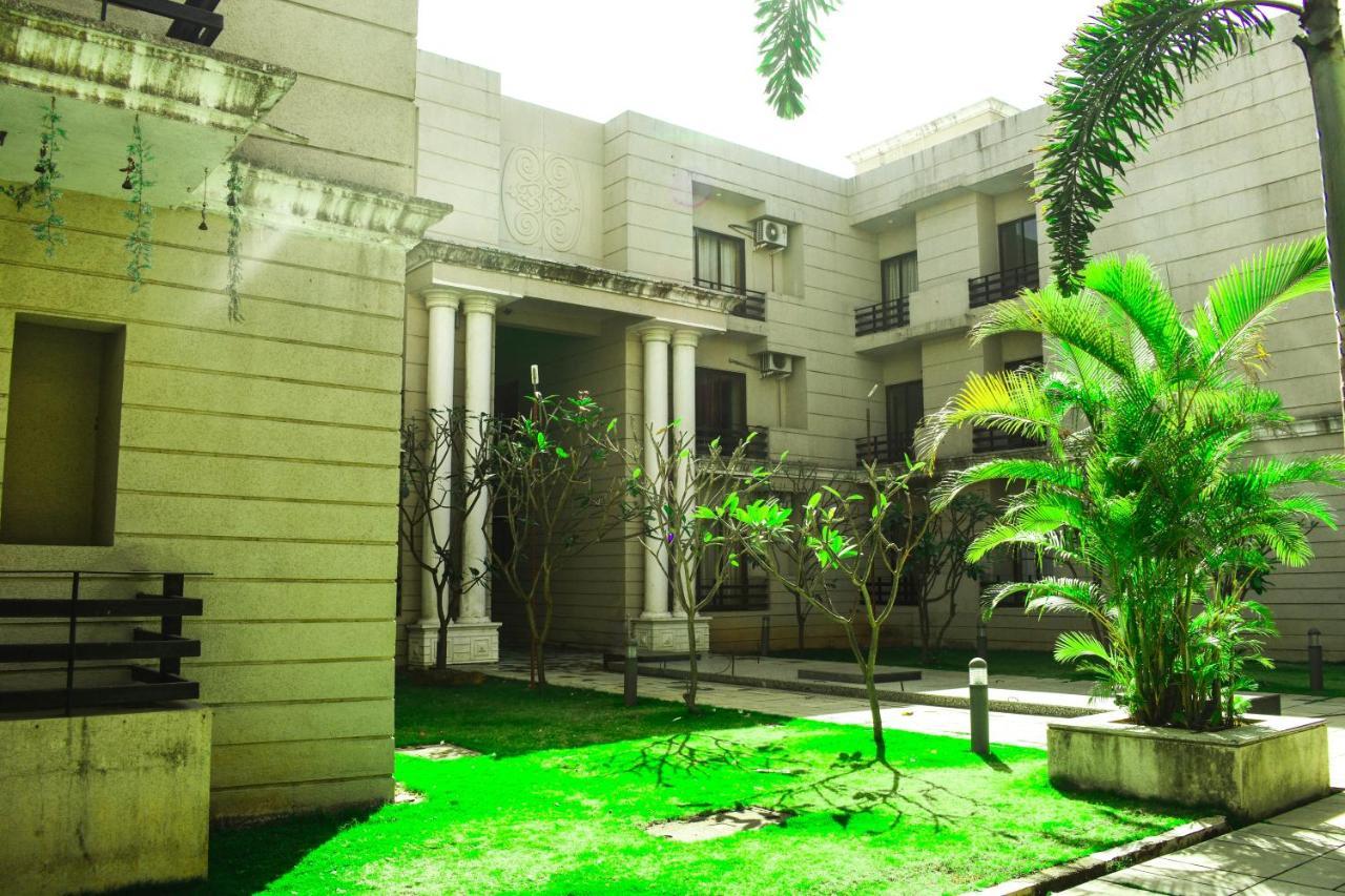 Vivaant Retreat And Conventions Hotel Igatpuri Ngoại thất bức ảnh